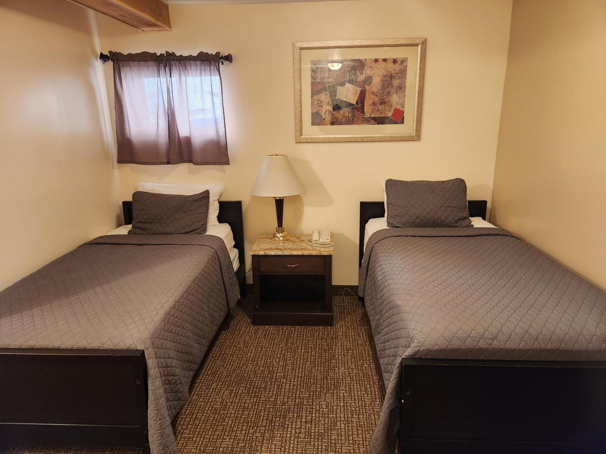 Jefferson Hills Motel Clairton Εξωτερικό φωτογραφία