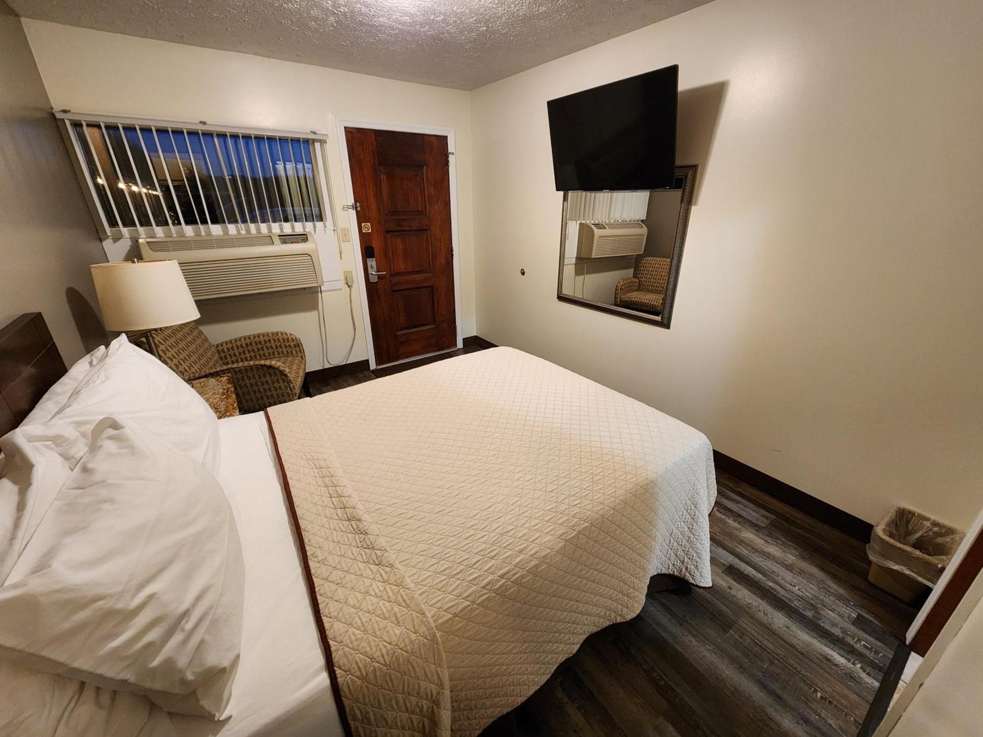 Jefferson Hills Motel Clairton Δωμάτιο φωτογραφία