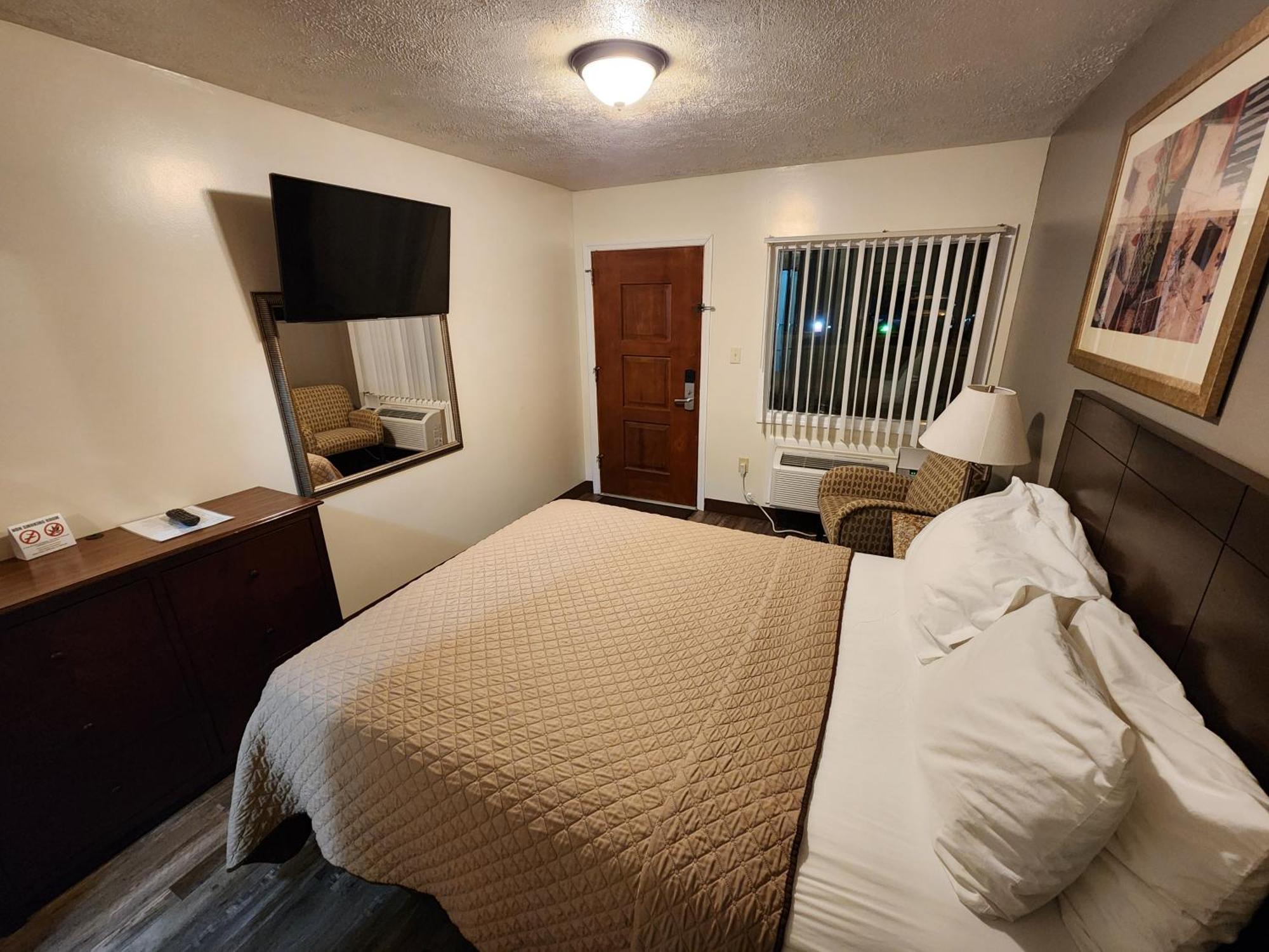 Jefferson Hills Motel Clairton Εξωτερικό φωτογραφία